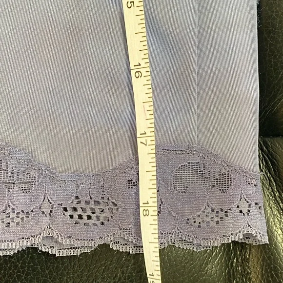 Vintage Free People Blue Tie-Dye Skirt with Lace Detail - Picture 7 of 10